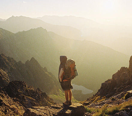 how to pack light for backpacking