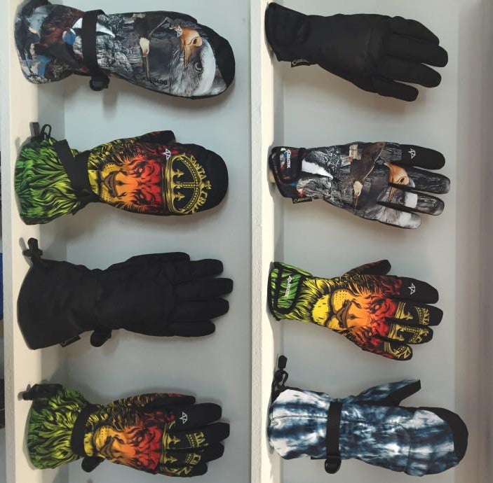 Celtec is a new Gore brand partner starting Fall/Winter 2016 and promises a colorful collection of gloves for fun on the slopes