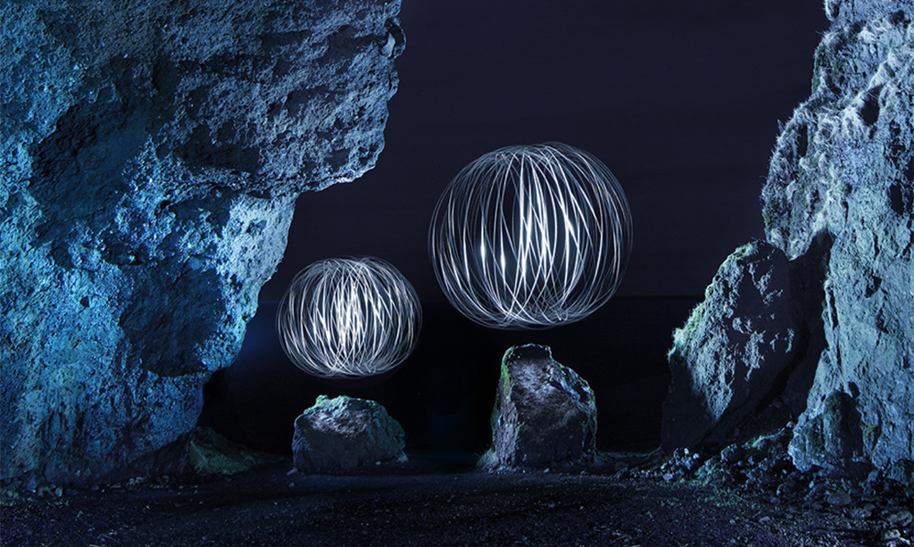 Tutorial: Learn How to Paint Perfect Spheres of Light Into Your Night Shots  - 500px