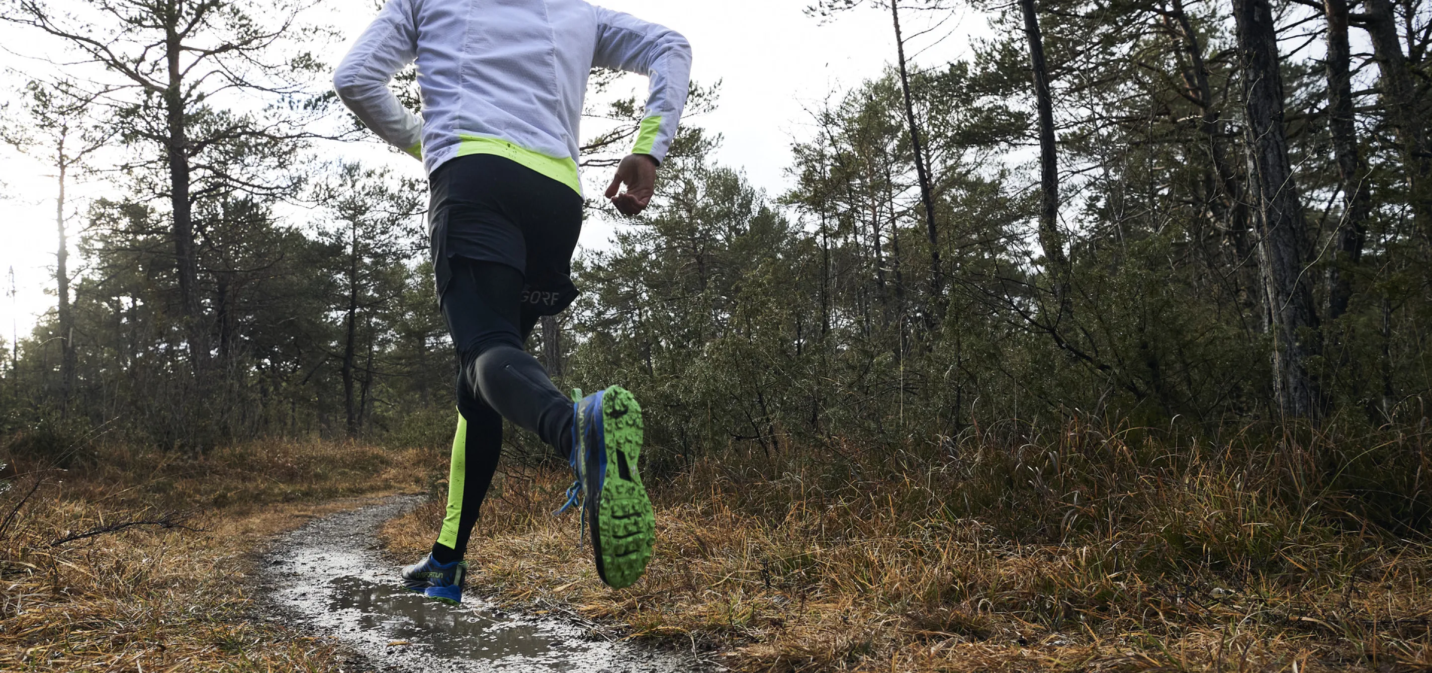 ランナーなら一足は持っておきたい 「GORE-TEX® Invisible Fit 