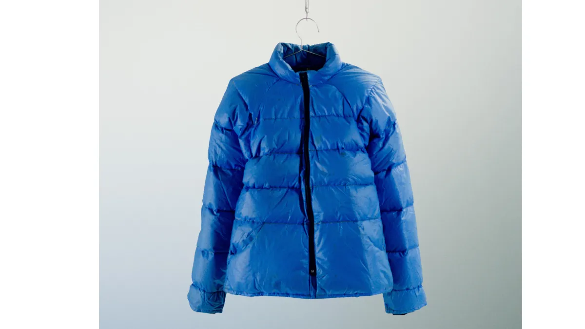 Den första Marmot GORE-TEX®-jackan, i blått