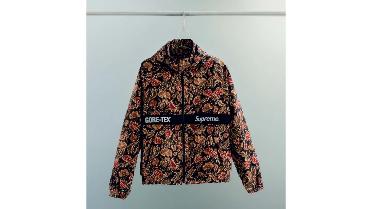 2018 Supreme x GORE-TEX® Märkesjacka