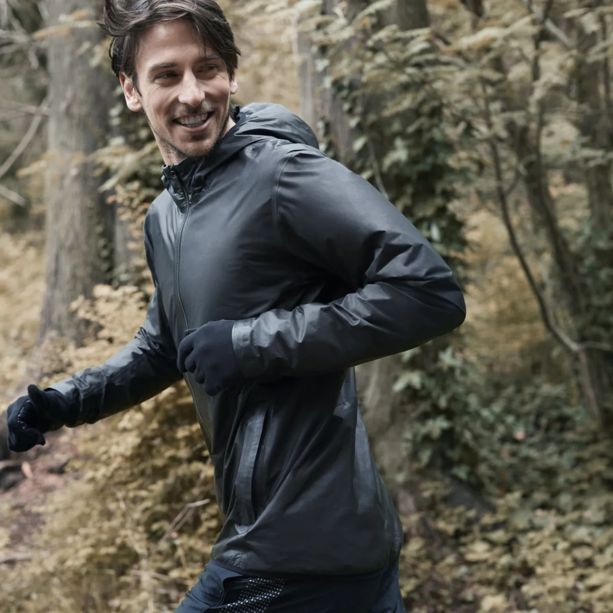 Lightweight Jackets & Shoes | GORE-TEX Brand